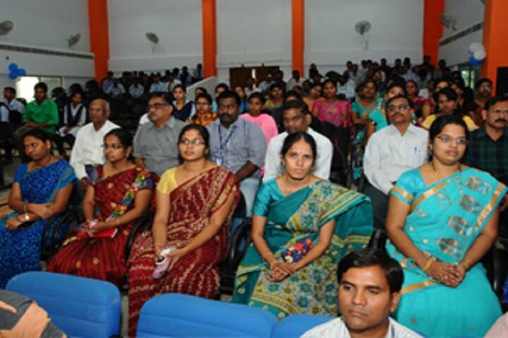 Viswanadha Institute of Technology and Management campus in Visakhapatnam, Andhra Pradesh, India — photo 4