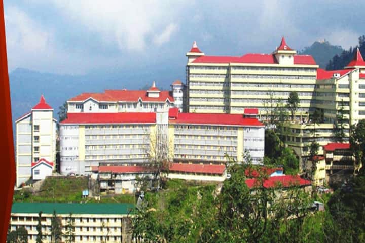 Sister Nivedita Government Nursing College campus in Shimla, Himachal Pradesh, India — photo 1