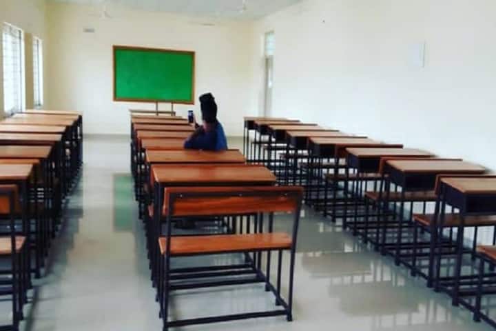 Rayalaseema University College of Engineering campus in Kurnool, Andhra Pradesh, India — photo 3