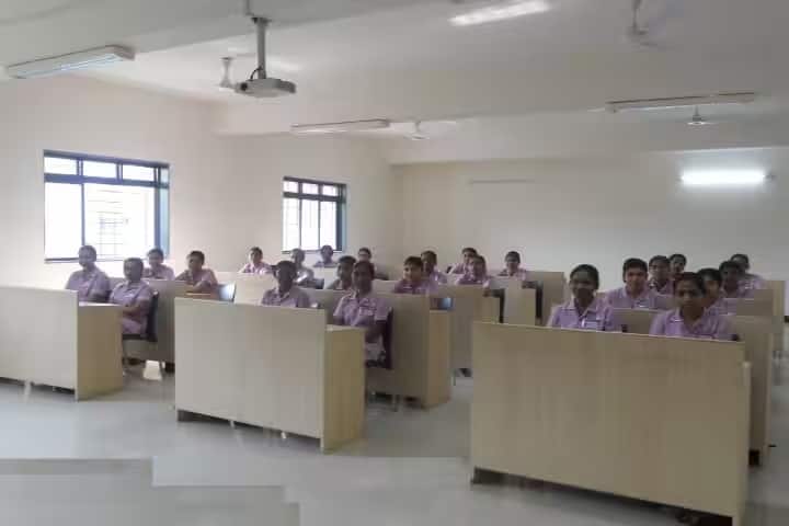 Sadhu Vaswani College of Nursing campus in Pune, Maharashtra, India — photo 1