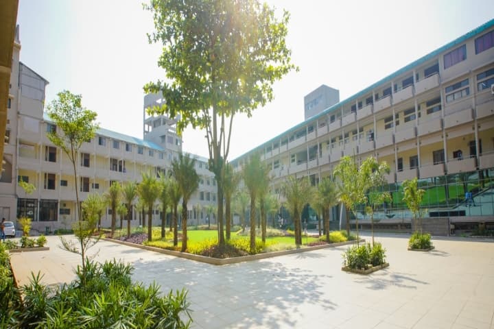 DYPCET Kolhapur campus in Kolhapur, Maharashtra, India — photo 2