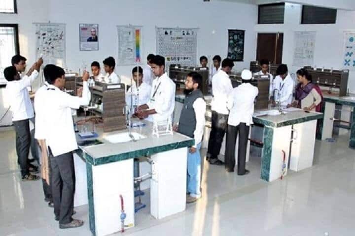 Maulana Mukhtar Ahmad Nadvi Technical Campus campus in Malegaon, Maharashtra, India — photo 6