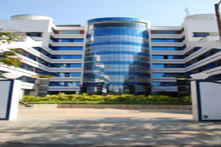 RGIT Mumbai campus in Mumbai, Maharashtra, India — photo 2