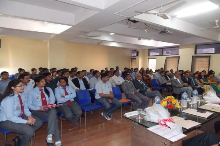 School of Business campus in Greater Noida, Uttar Pradesh, India — photo 4