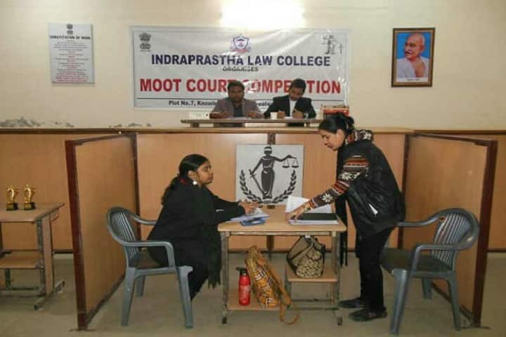 Indraprastha Law College campus in Greater Noida, Uttar Pradesh, India — photo 2