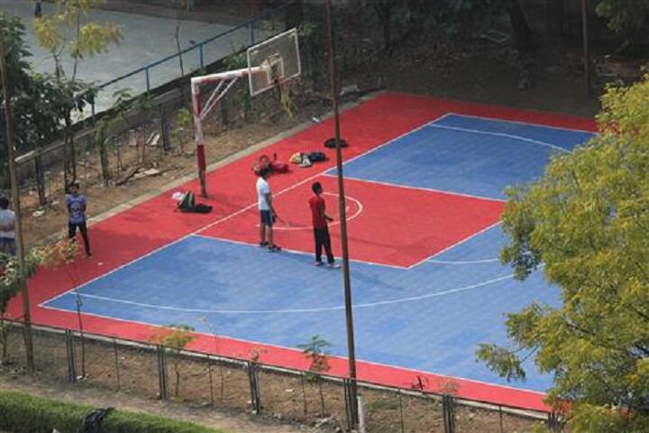 IM Nanavati Law College campus in Ahmedabad, Gujarat, India — photo 6