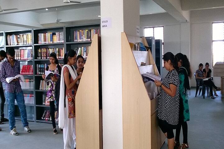 Samarpan College of Science and Commerce campus in Gandhinagar, Gujarat, India — photo 3