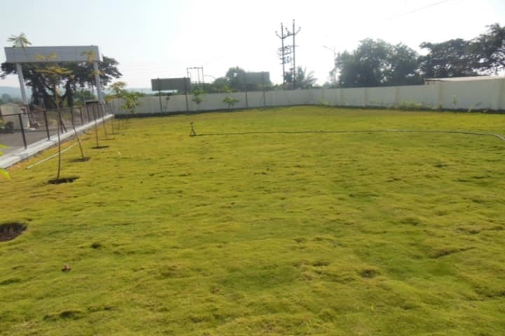 HRSPM's Sarsenapati Hambirrao Mohite Law College campus in Pune, Maharashtra, India — photo 3