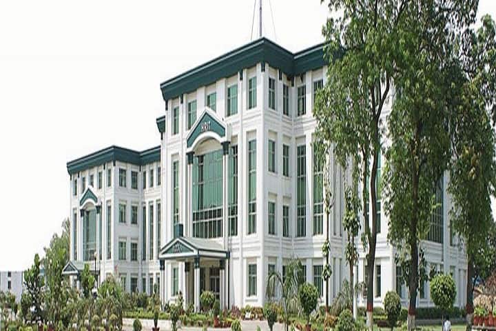 HR Institute of Law campus in Ghaziabad, Uttar Pradesh, India — photo 1