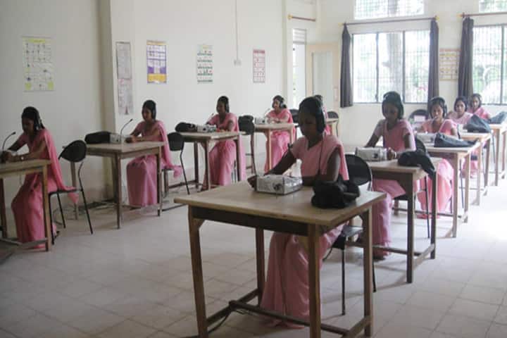 Lala Mahadev Prasad Verma Balika Mahavidyalaya campus in Lucknow, Uttar Pradesh, India — photo 2