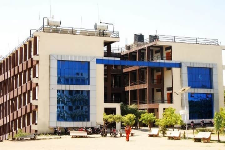 Shriram Institute of Engineering and Technology Polytechnic campus in Paniv, Maharashtra, India — photo 1