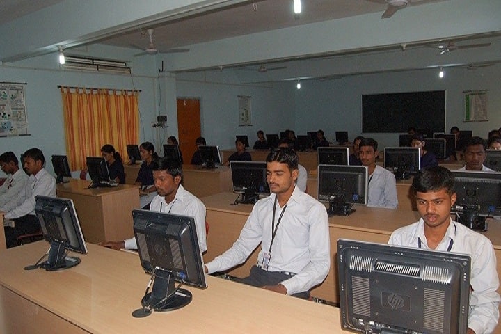 Shriram Institute of Engineering and Technology Polytechnic campus in Paniv, Maharashtra, India — photo 3