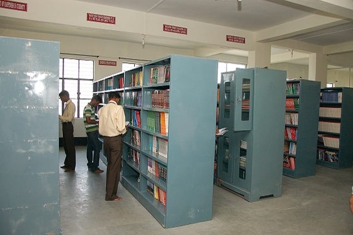 Shriram Institute of Engineering and Technology Polytechnic campus in Paniv, Maharashtra, India — photo 4