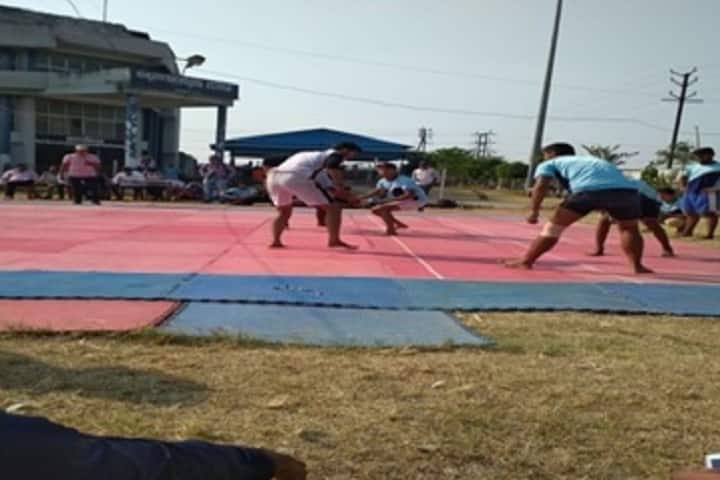 Hitkarini Law College campus in Jabalpur, Madhya Pradesh, India — photo 4