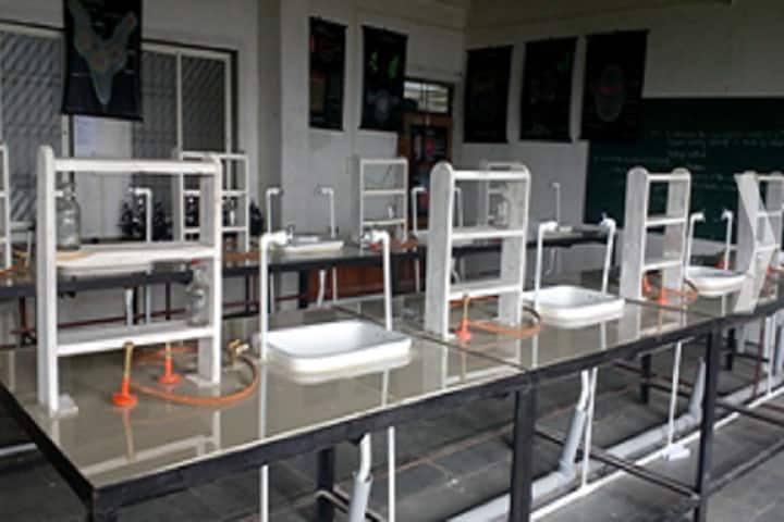 Shriman Bhausaheb Zadbuke Institute of Polytechnic campus in Solapur, Maharashtra, India — photo 4