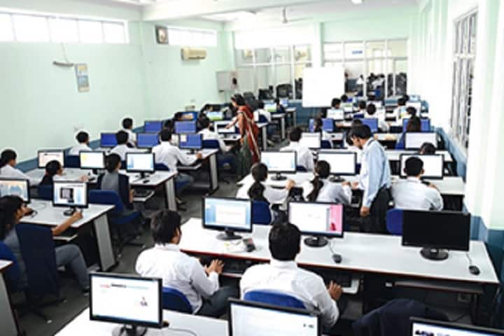 IME Law College campus in Ghaziabad, Uttar Pradesh, India — photo 4