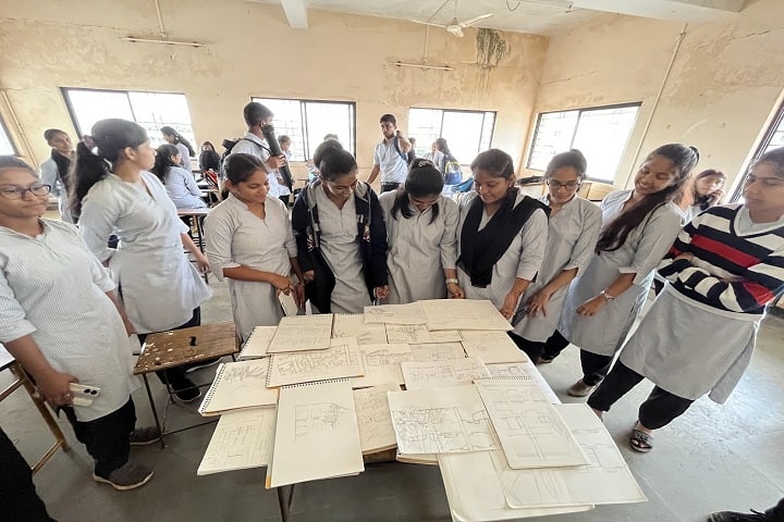Shri Vasantrao Potdar Polytechnic campus in Belgaum, Karnataka, India — photo 3