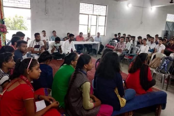 Tej Pal Singh Tyagi Kushal Pal Tyagi Memorial Degree College campus in Muradnagar, Uttar Pradesh, India — photo 4