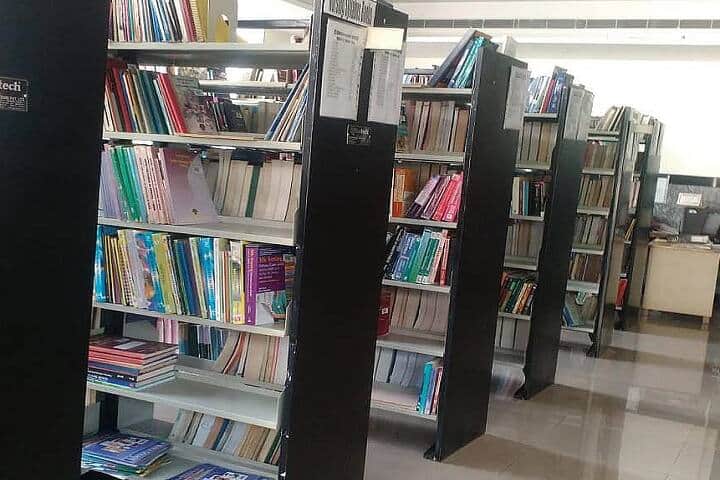 Sri Devaraj URS College of Nursing campus in Kolar, Karnataka, India — photo 5