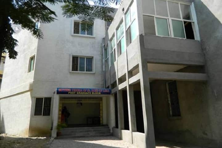 Teresian College campus in Mysuru, Karnataka, India — photo 2