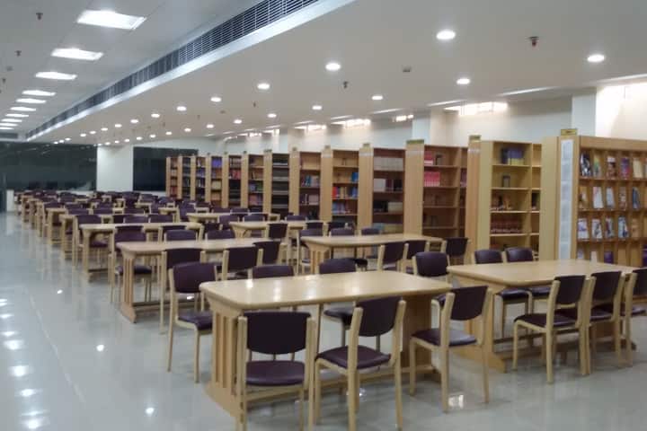 Heritage Law College campus in Kolkata, West Bengal, India — photo 2