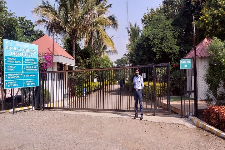 MH Foundation's Homoeopathic Medical College and Hospital campus in Sangamner, Maharashtra, India — photo 1