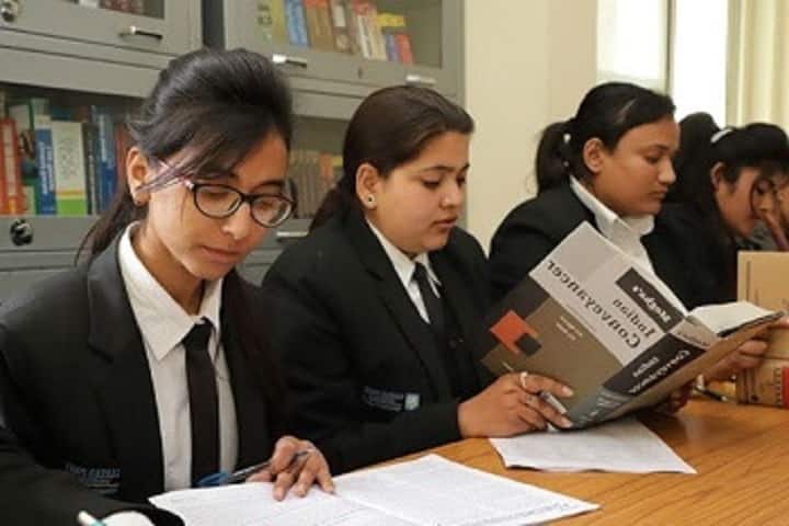 Hari Shankar Prasad Law College campus in Ballia, Uttar Pradesh, India — photo 3