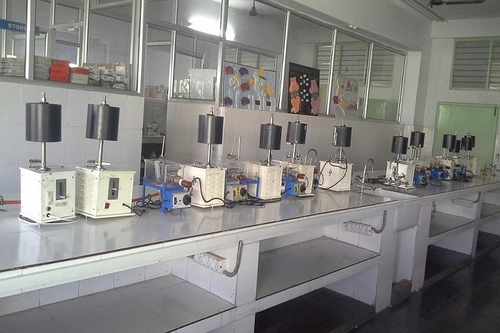 Bojjam Narasimhulu Pharmacy College for Women campus in Hyderabad, Telangana, India — photo 5