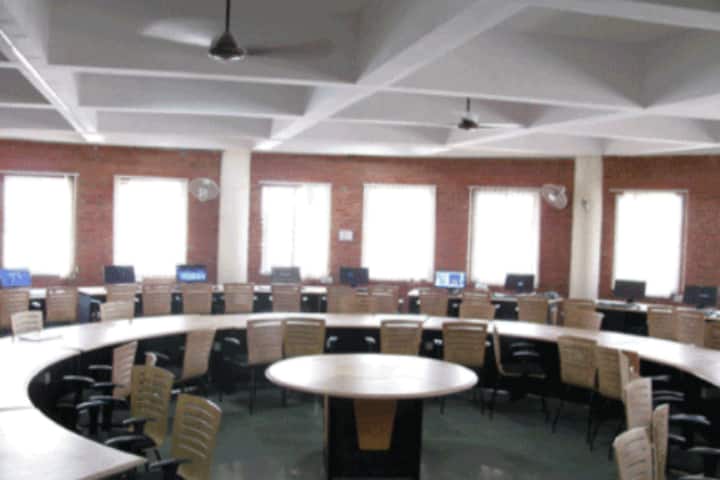 Central India College of Law campus in Nagpur, Maharashtra, India — photo 2
