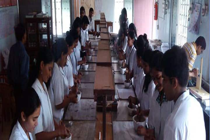 Virar Homoeopathic Medical College campus in Virar, Maharashtra, India — photo 3