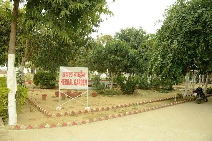 Chandra Shekhar Singh College of Pharmacy campus in Kaushambi, Uttar Pradesh, India — photo 6
