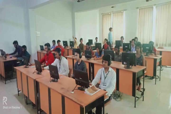 MIIT Meerut campus in Meerut, Uttar Pradesh, India — photo 3