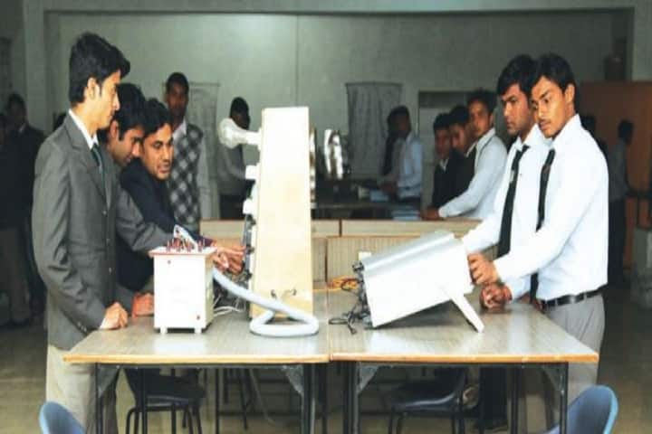 MIIT Meerut campus in Meerut, Uttar Pradesh, India — photo 5