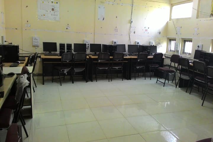 Shri KJ Polytechnic campus in Bharuch, Gujarat, India — photo 5