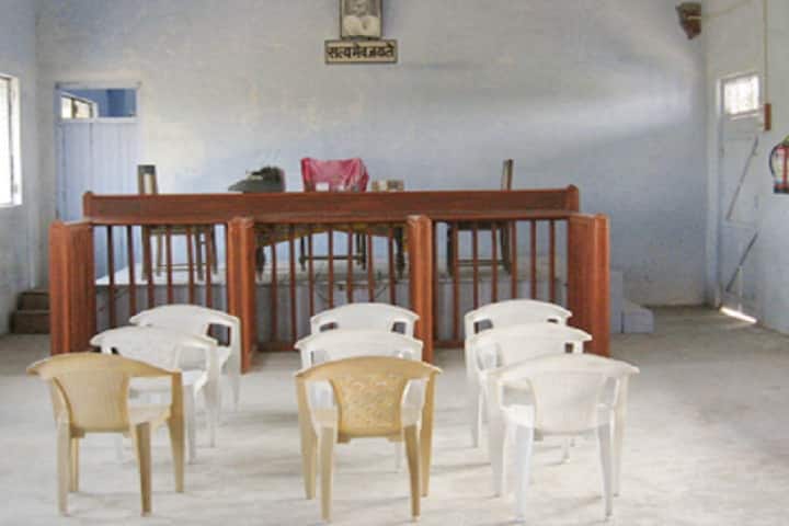 Gulab Fulandar Vidhi Mahavidyalaya campus in Hardoi, Uttar Pradesh, India — photo 4