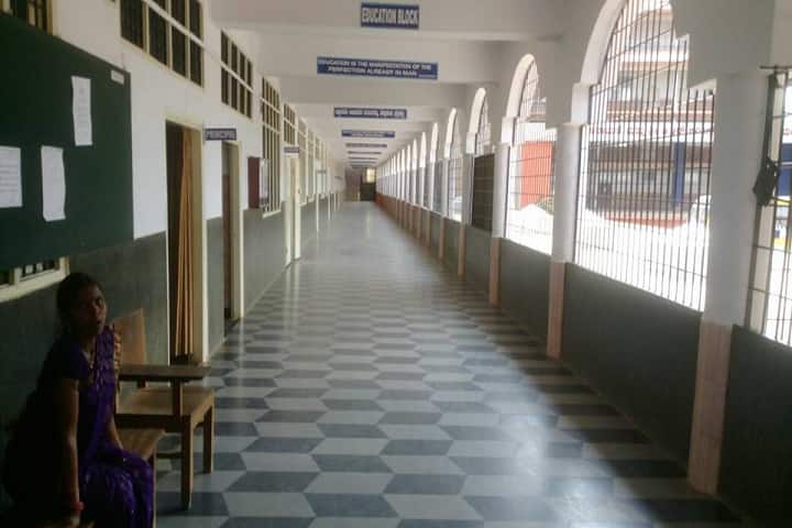 Smt Narayani DR Karigowda College of Nursing campus in Hassan, Karnataka, India — photo 2