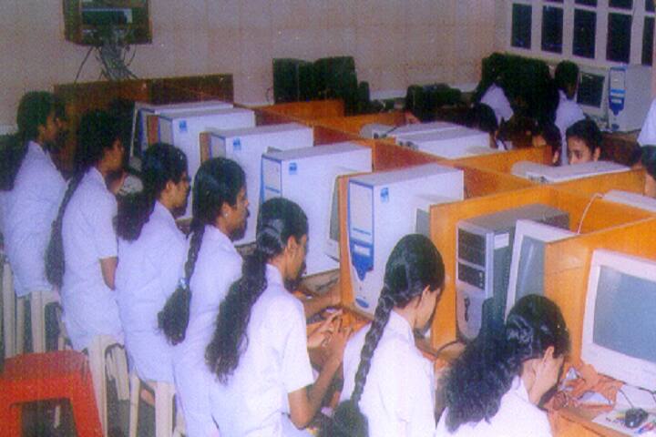 Smt Narayani DR Karigowda College of Nursing campus in Hassan, Karnataka, India — photo 4