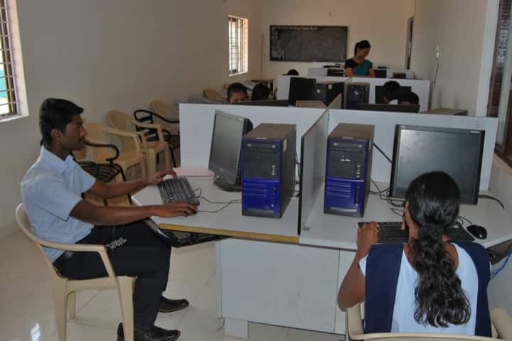 Shree Vinayaka Polytechnic campus in Kolar, Karnataka, India — photo 2