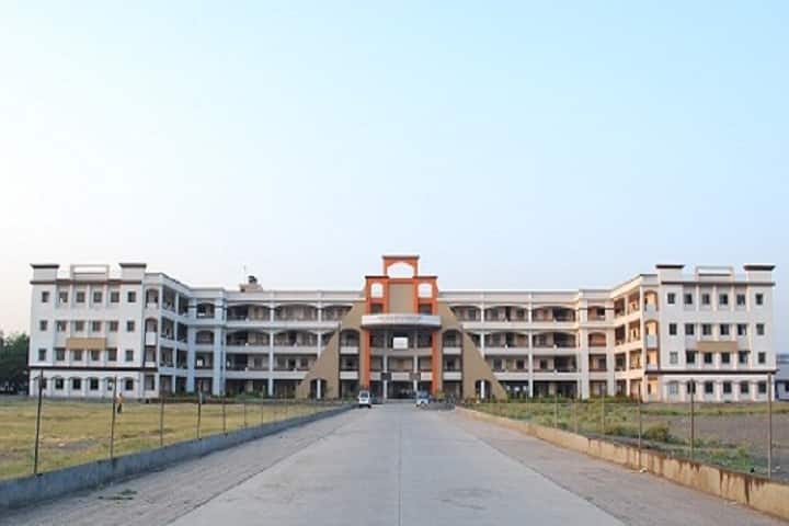 Shree Tapi Brahmcharyashram Sabha College of Diploma Engineering campus in Surat, Gujarat, India — photo 1