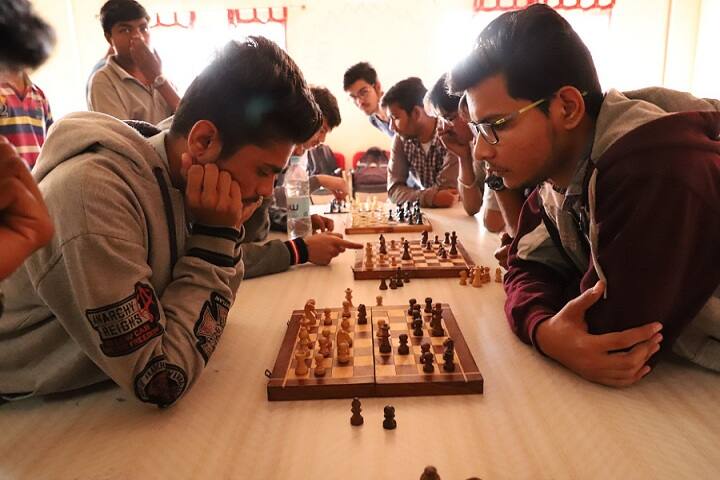 Om College of Science campus in Junagadh, Gujarat, India — photo 5