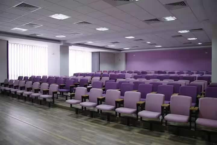 Oriental Institute of Management campus in Mumbai City, Maharashtra, India — photo 1
