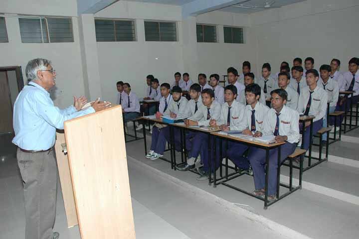 Shree Ram Institute of Technical Education campus in Panchkula, Haryana, India — photo 3