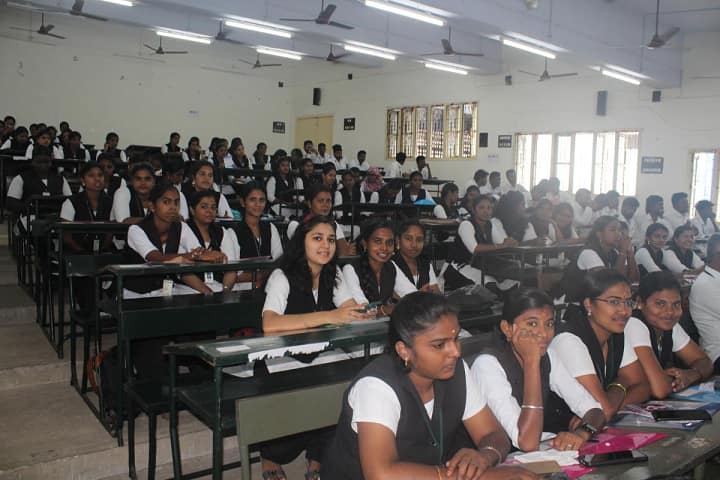 Government Law College campus in Tiruchirappalli, Tamil Nadu, India — photo 5