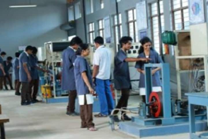 Shree Kapildhara Polytechnic campus in Nashik, Maharashtra, India — photo 4