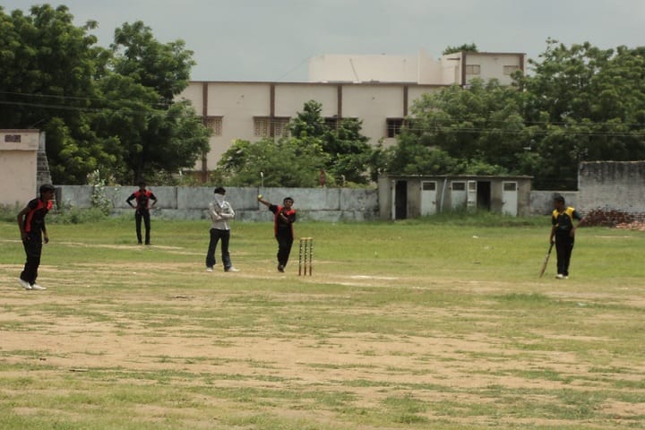 Shree Hari Polytechnic Institute campus in Mehsana, Gujarat, India — photo 4
