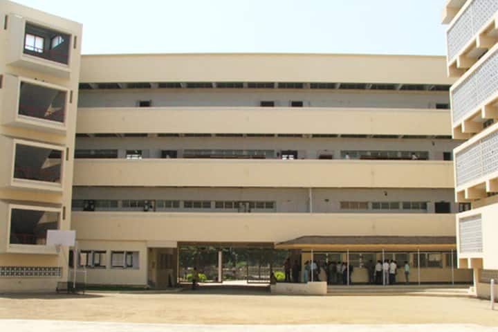 VG Vaze College Mumbai campus in Mumbai, Maharashtra, India — photo 2