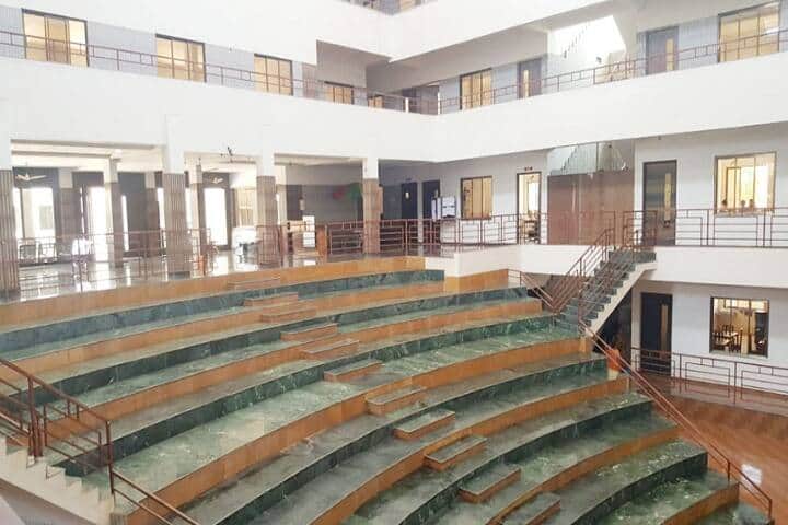 MVD College of Arts campus in Mumbai, Maharashtra, India — photo 2