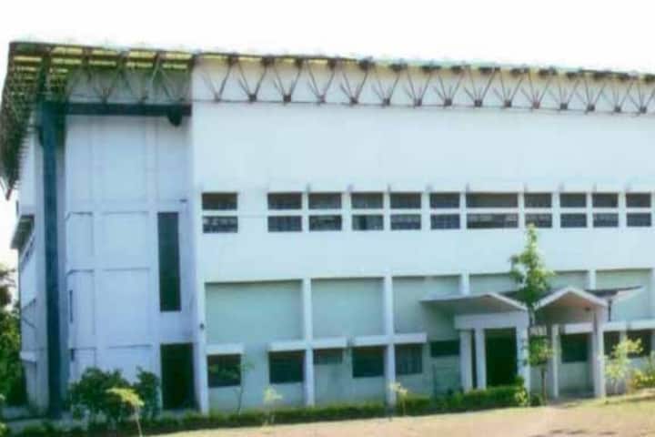 Gulbarga University campus in Gulbarga, Karnataka, India — photo 5