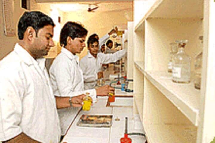 Alwar Pharmacy College campus in Alwar, Rajasthan, India — photo 2