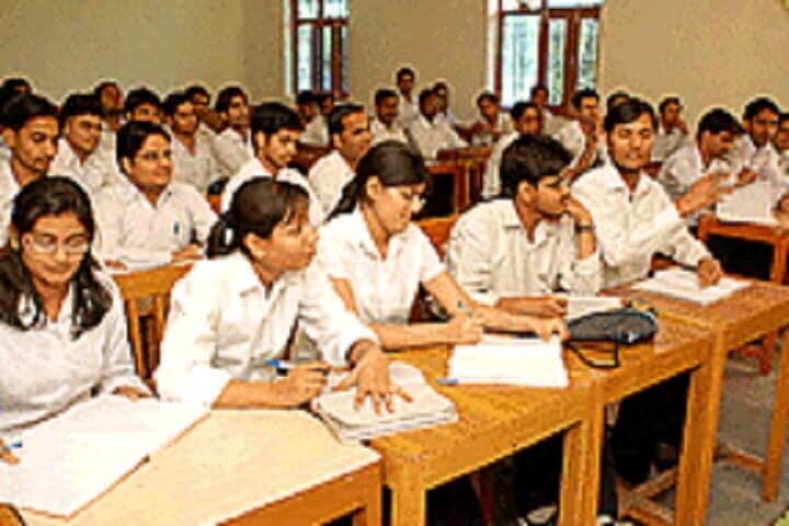 Alwar Pharmacy College campus in Alwar, Rajasthan, India — photo 3
